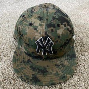 New York Yankees Came Fitted Hat